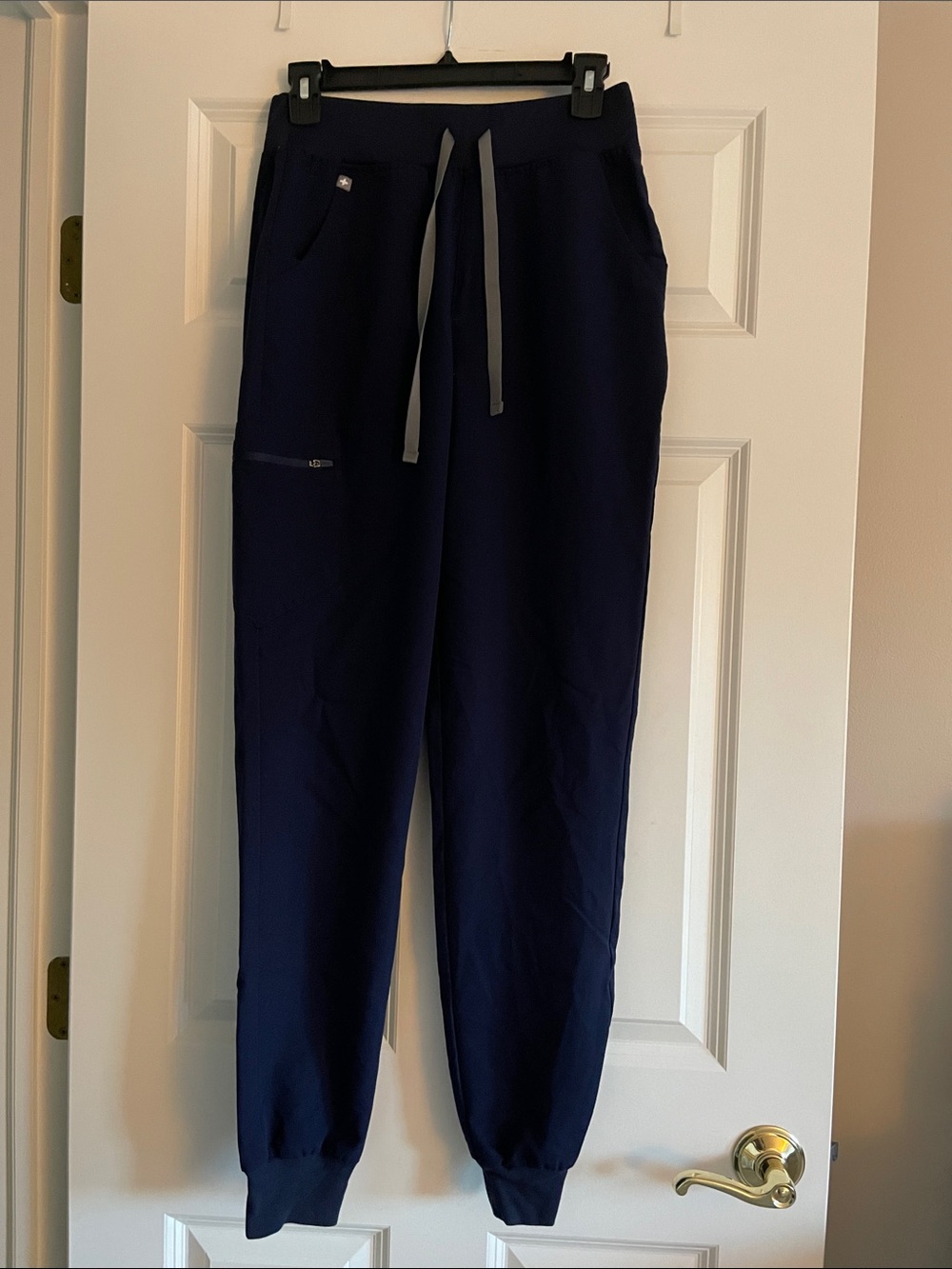 FIGS Women’s Navy Drawstring Jogger Scrub Pants - Small Tall